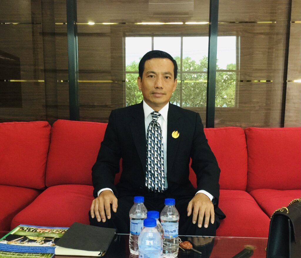 Economist Hong Vannak